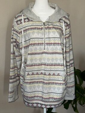 Cozy Aztec Half-Zip Hoodie with Grey Accents, 1X